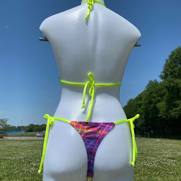 Handmade Exotic Dancewear / Festival / Rave Outfit - Picture 5 of 8